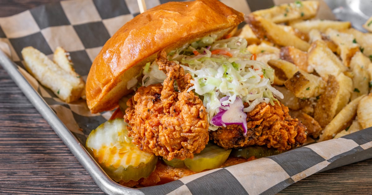 Nashville Hot Chicken - Lock 29 - Restaurant in Mont Clare, PA
