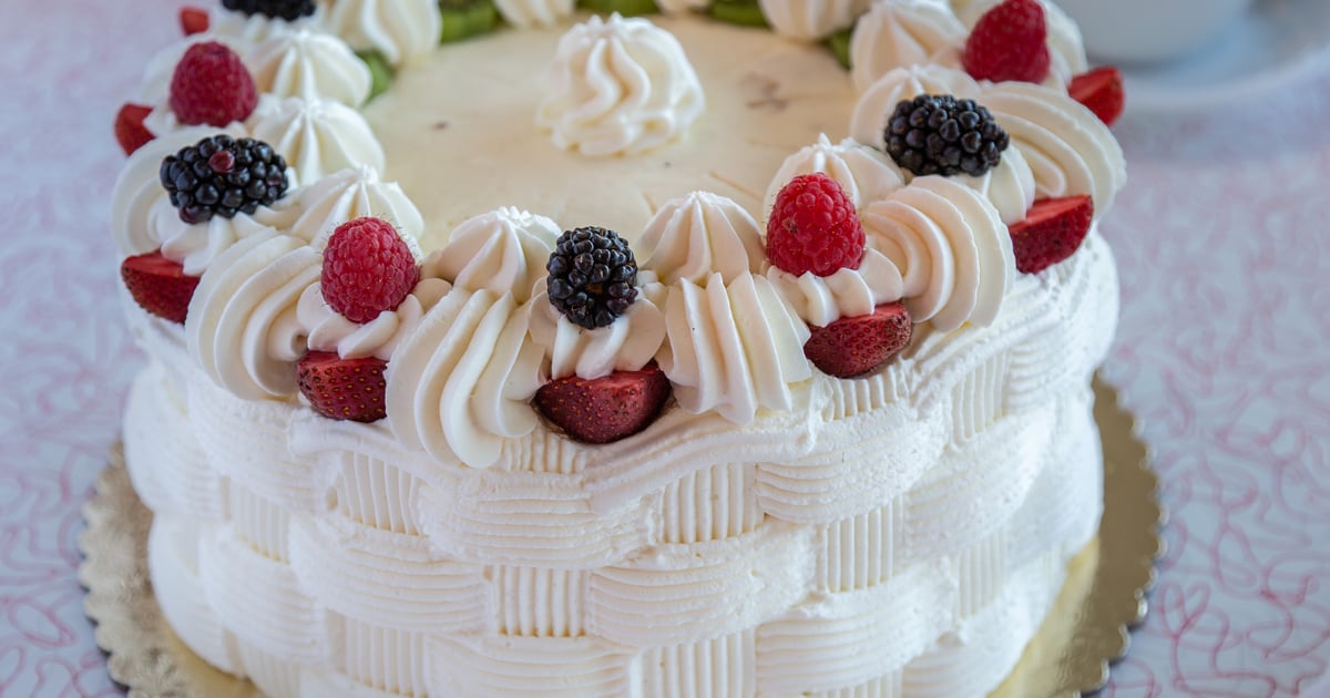 Fruit Basket - Torte Menu - Rick's Dessert Diner - Dessert Shop in