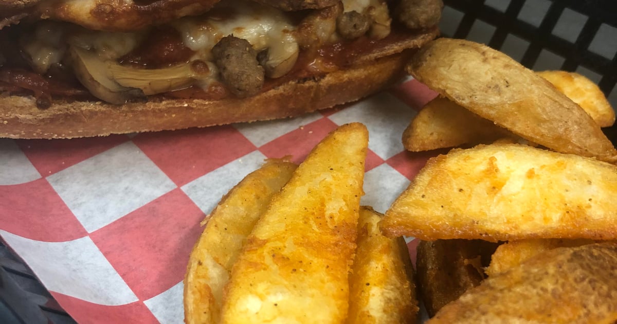 Pizza Online Ordering is Available! Picnic's Pizza & Grille