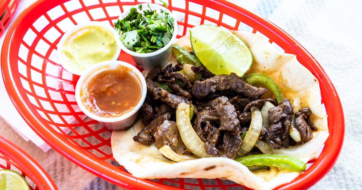 Beef Fajita Taco Online Ordering Menu Bobcat Quickie Tacos Tex