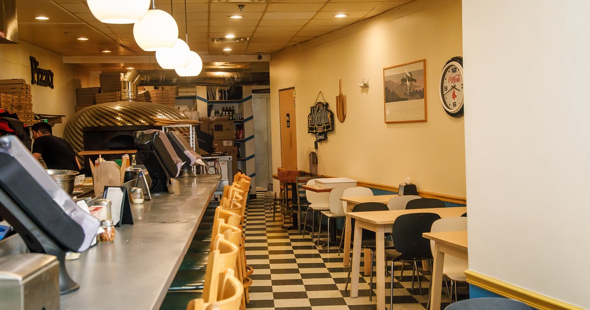 Contact DownCity Pizza & Sandwiches Providence American Restaurant