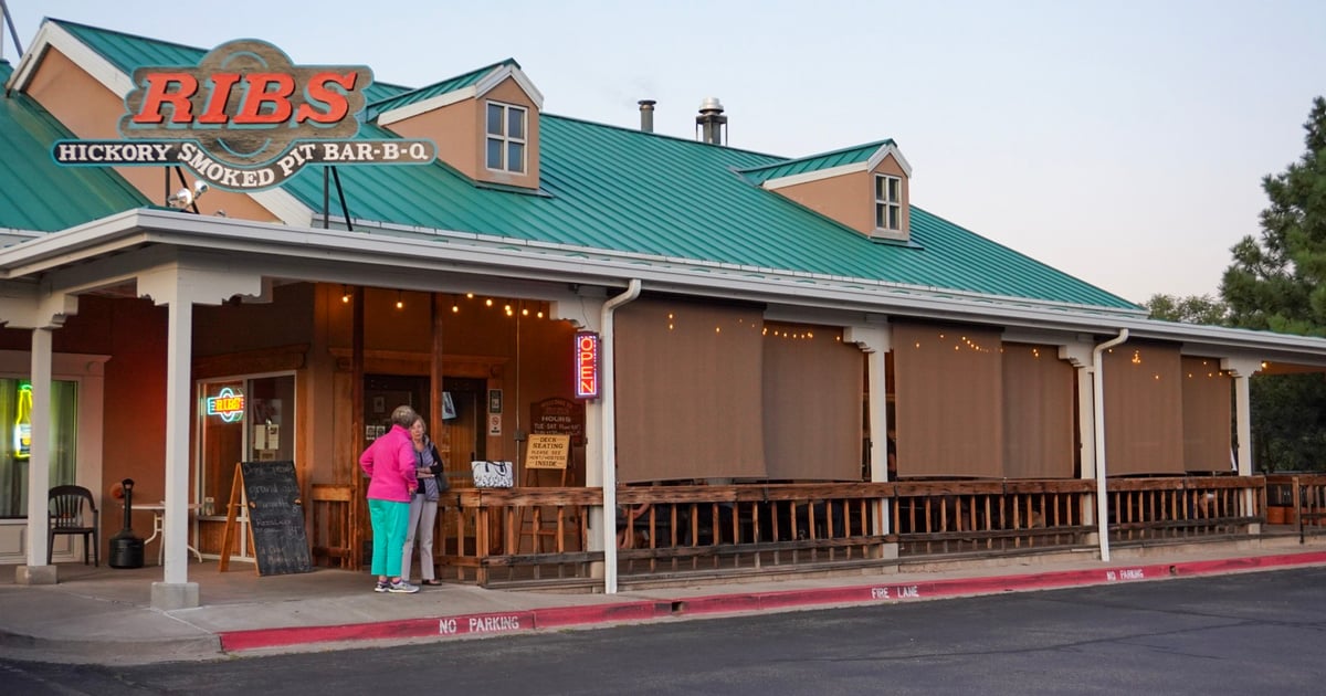 Ribs BBQ Barbecue Restaurant in Cedar Crest, NM