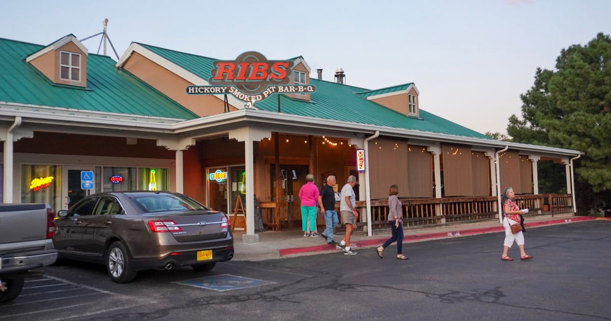 About Ribs BBQ Barbecue Restaurant in Cedar Crest, NM