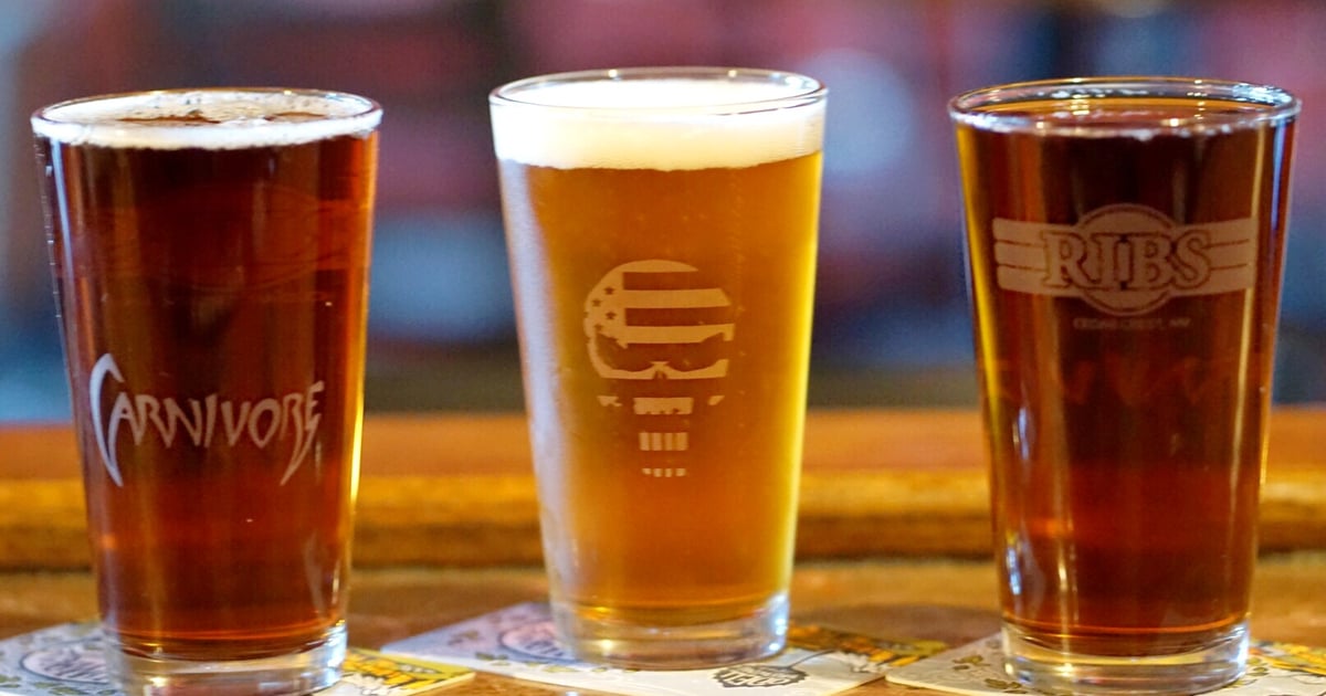 What's to Drink? Ribs BBQ Barbecue Restaurant in Cedar Crest, NM