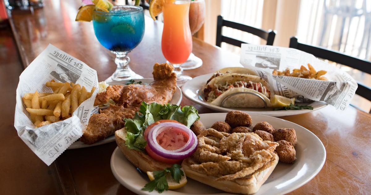 Gallery Steamers American Restaurant in Cedar Key, FL