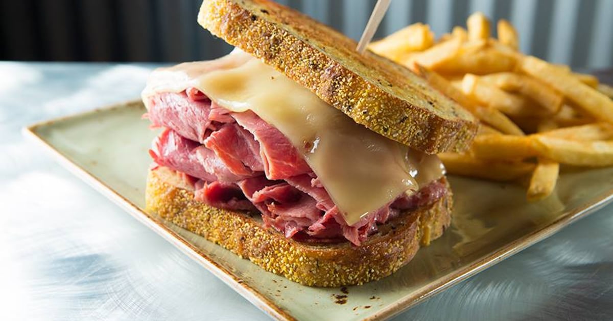 Hot Corned Beef on Rye Main Menu Septembers Taproom and Eatery