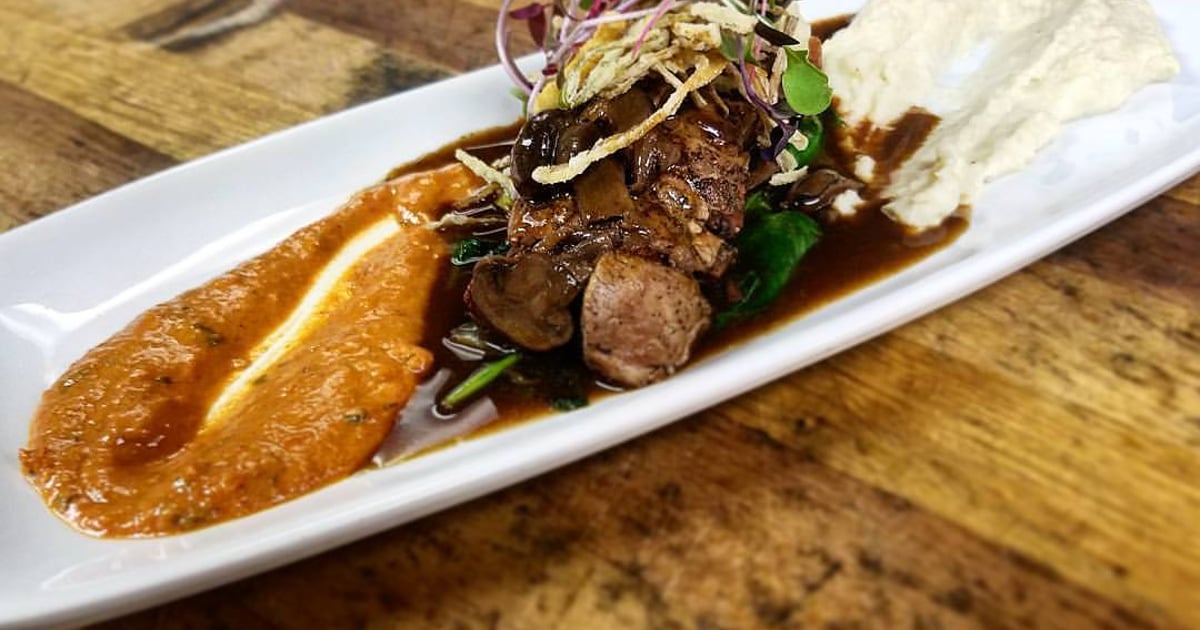 Stella's Italian Kitchen & Market Restaurant in Lyme, NH