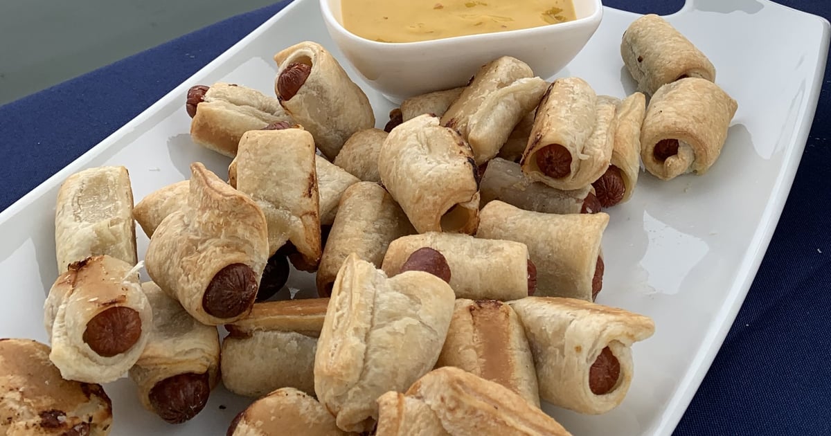 Pigs in a Blanket Sample Catering Menus Dog Watch Cafe in CT