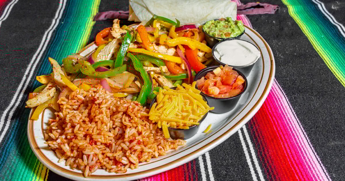Chicken Fajitas Menu El Nibble Nook Mexican Restaurant in MI