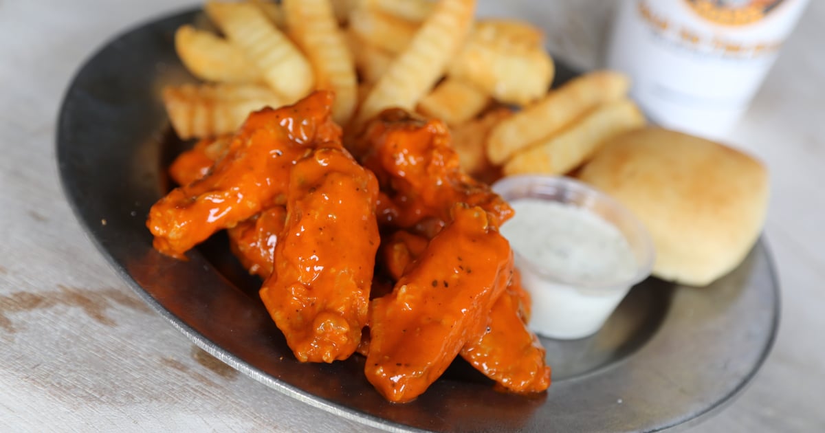 Wings Meal Deal Food Wing Maxx Chicken Wings Restaurant in GA
