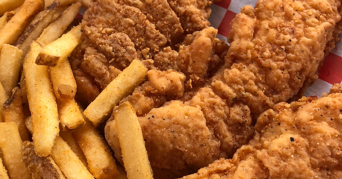 Chicken Strip basket Match Point Grill Angry Barnyard BBQ