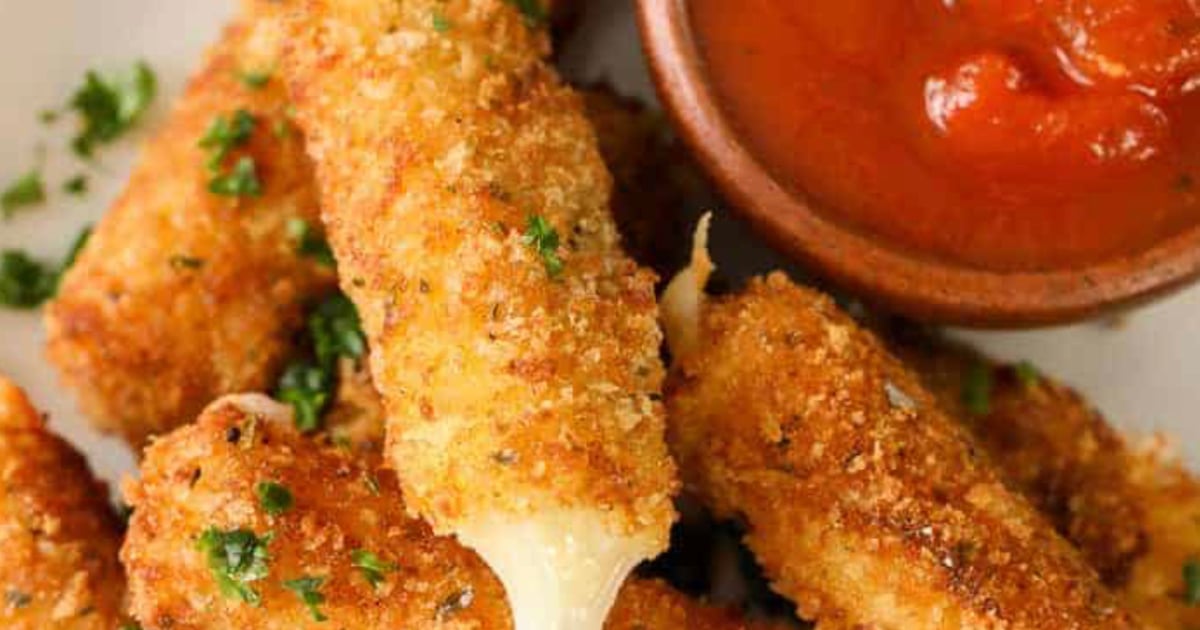 MOZZARELLA STICKS - Menu - Revolutionizing Sicilian Tradition