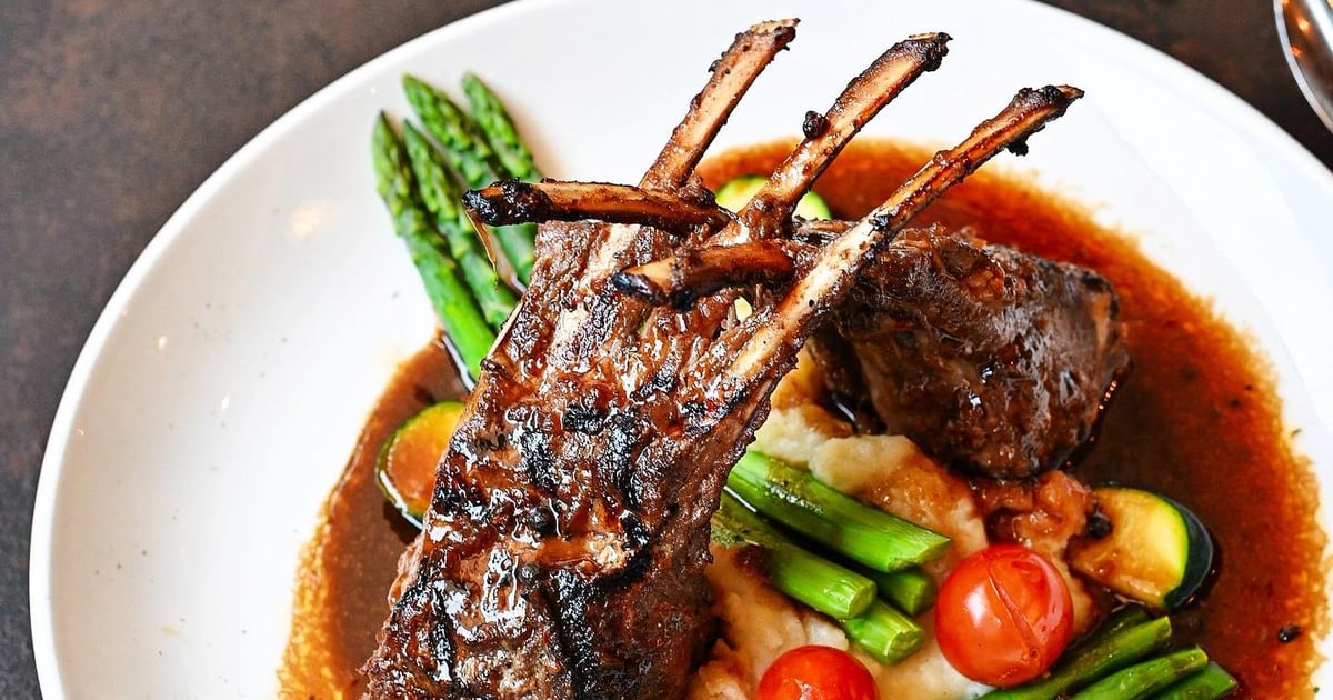 Grilled New Zealand Rack of Lamb Sườn Trườu Tân Tây Lan "House Menu