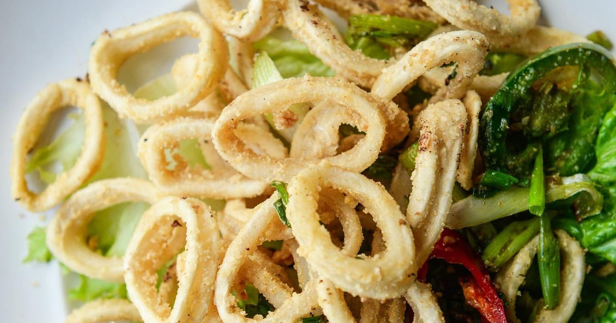 SaltPepper Calamari Mực Rang Muối Family Style Menu 1 Brodard