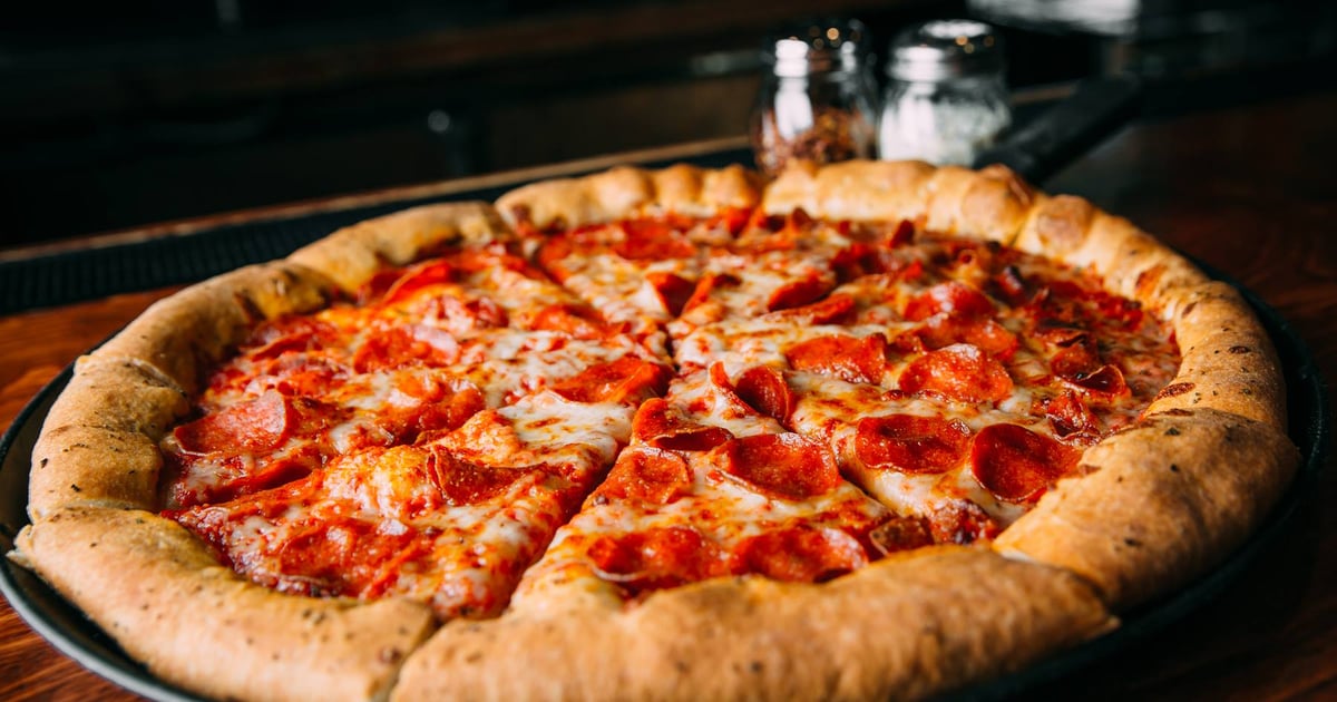 Local Joe's Pizza & Delivery Pizza Restaurant in Vail, CO