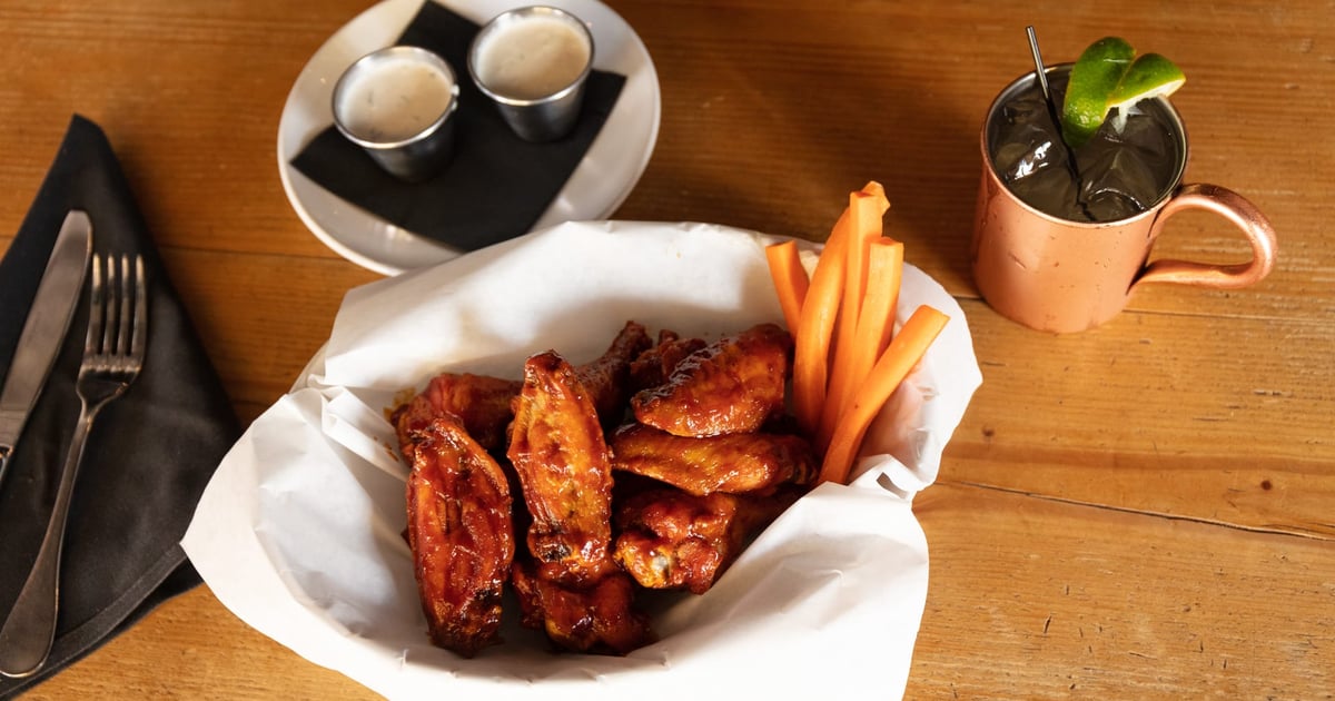 Wings Union All Day Menu Union Public House American Restaurant