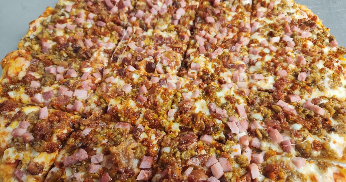 Meat Lovers - Pizza King | Royal Center, IN