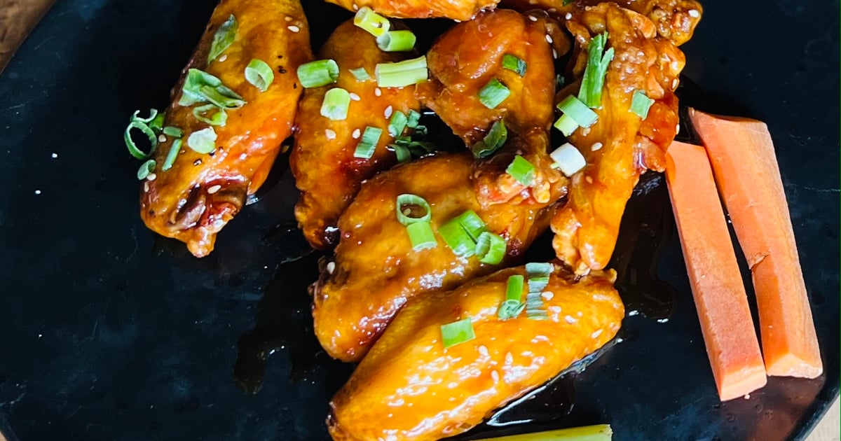 Sweet Thai Chili Food Eli Cannons Tap Room Brewpub in Middletown, CT