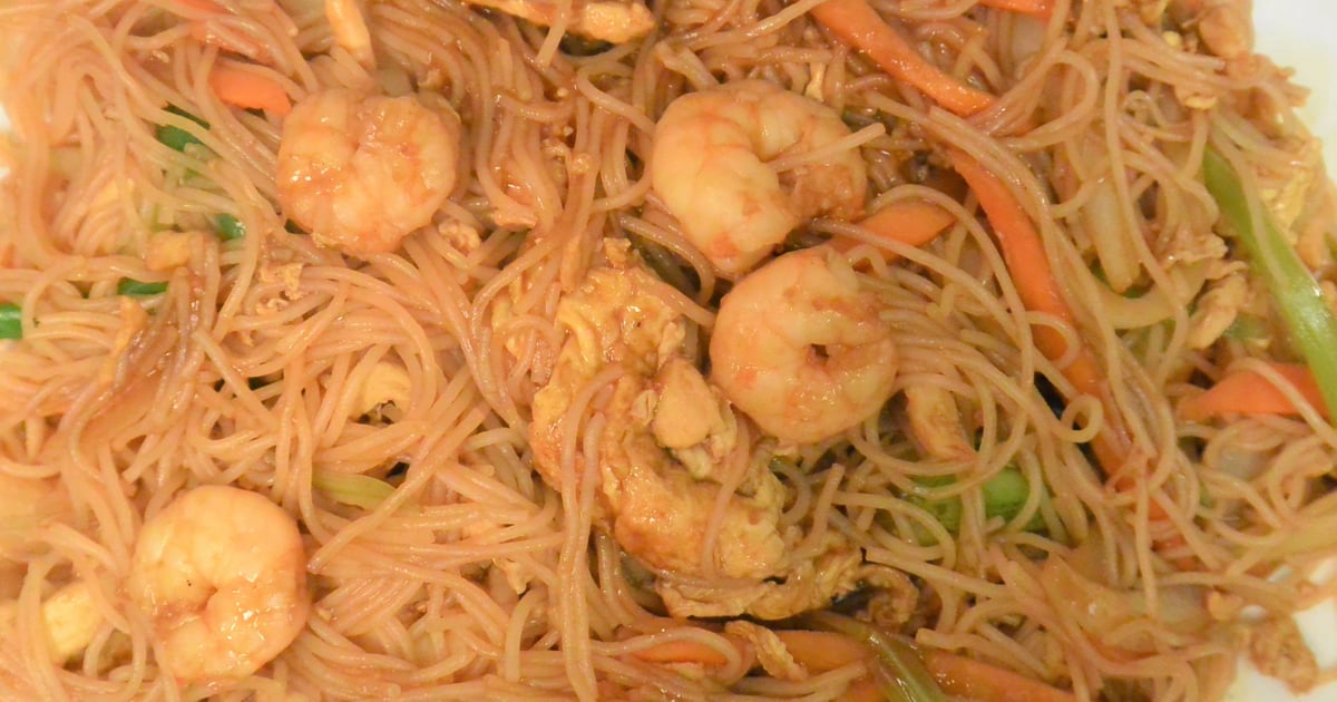 Singapore Rice Noodle Shrimp Brown Sauce - Menu - Halal Chinese