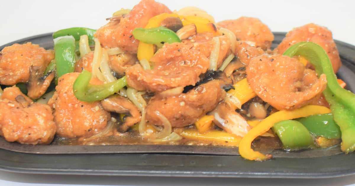 fish-on-a-sizzling-platter-menu-halal-chinese