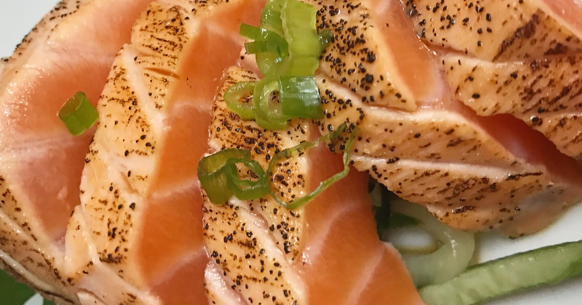 Seared Salmon Sashimi * - Sushi - Sushi 101 - Japanese Restaurant in