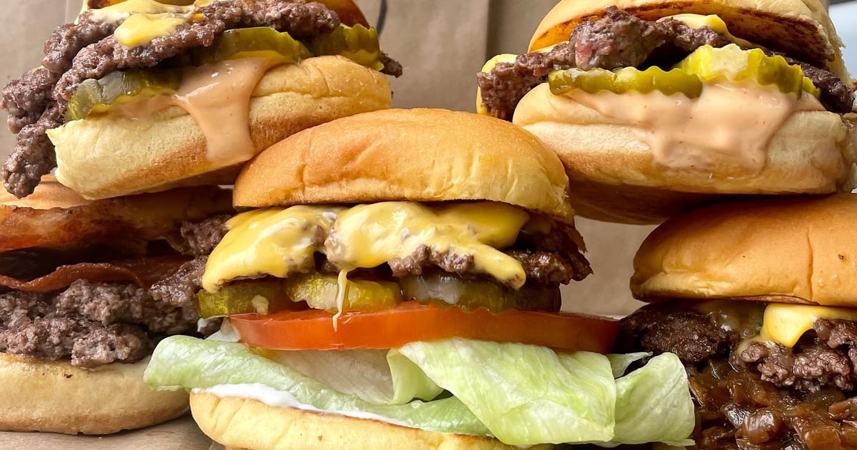 Buffalo Bros Burgers Burger Joint in NY