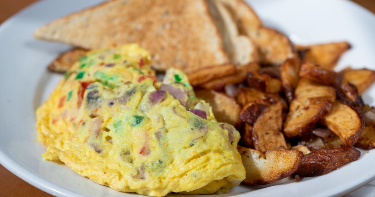 Garden Vegetable Omelet — Friendly's