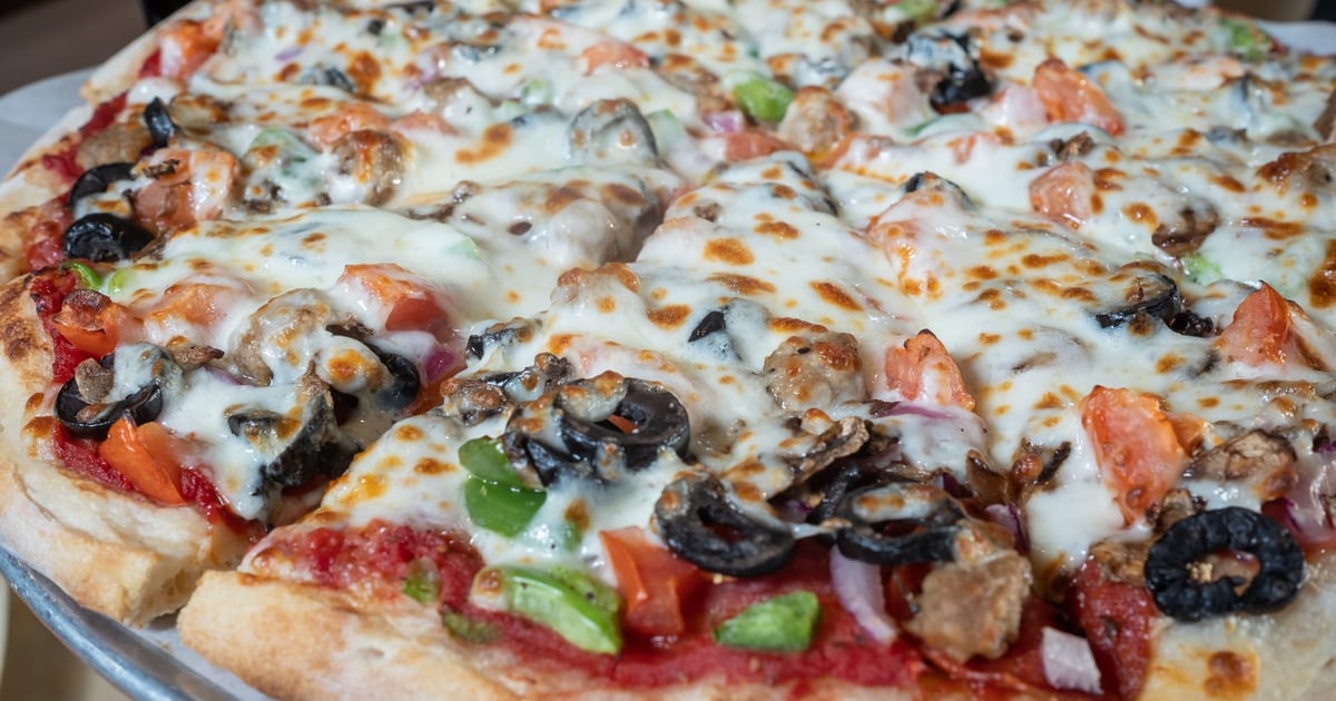 Big Nik 'n Wild Willie's - Nik N Willie's Pizza & Subs - Pizza