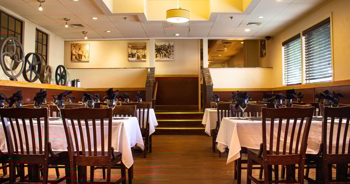 Function FAQS Peppercorn's Grille & Tavern Tavern in Worcester, MA