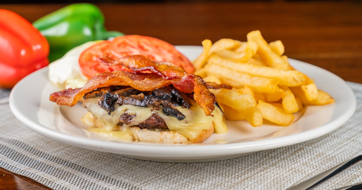 Mushroom Bacon Swiss Burger Deluxe Main Menu Coach House Diner