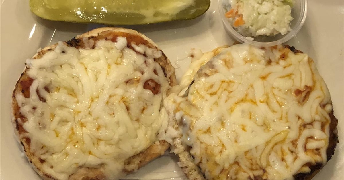 Pizza Burger Main Menu Coach House Diner Diner in Hackensack, NJ