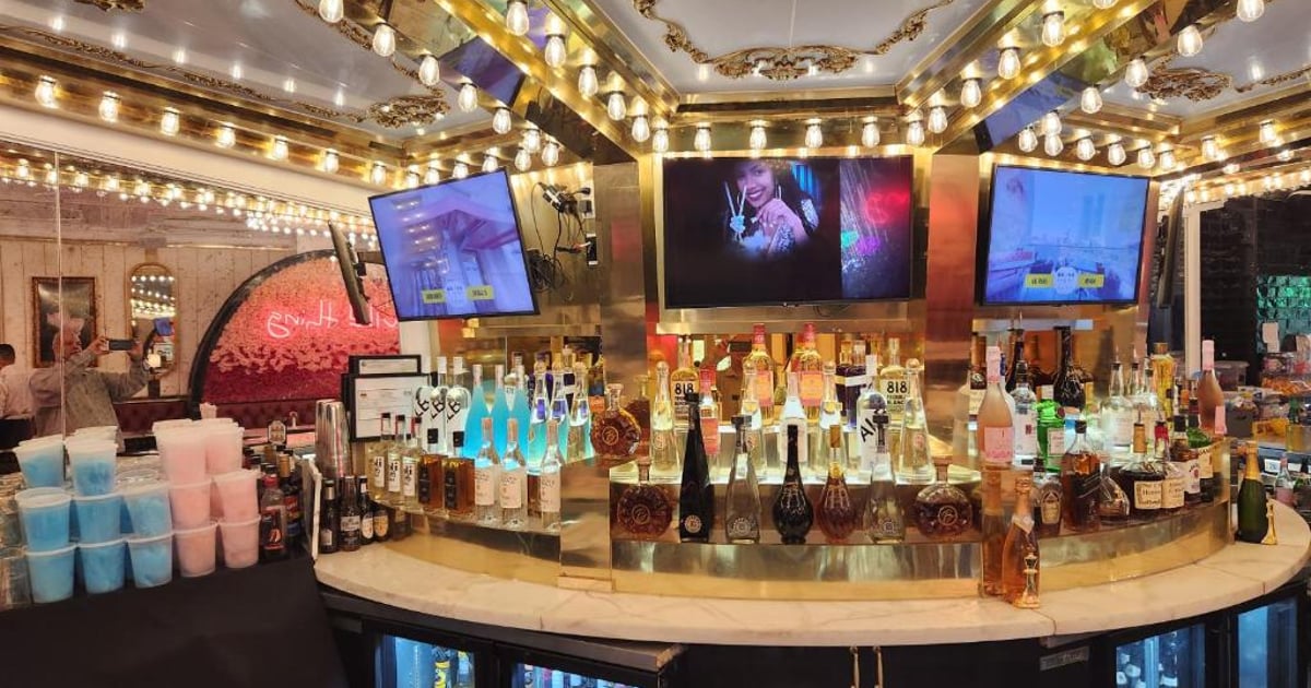 Sugar Factory Tampa Bay Restaurant & Candy Store Sugar Factory