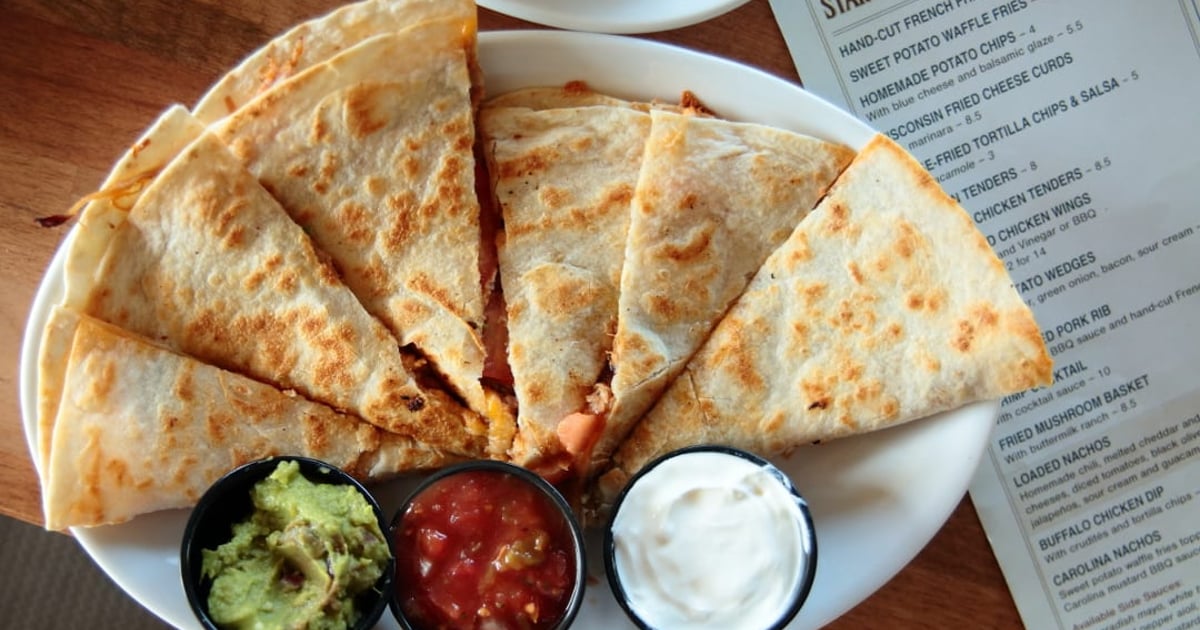 Quesadilla - Dinner Menu - The Refinery - American Restaurant in ...