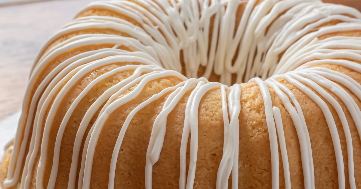 Lemon Pound Cake - Whole Cake Menu - The French Pantry