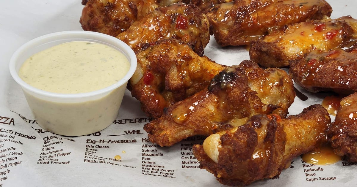 Pow Pow Wings Lafayette Menu Pizza Artista and Pizza Amore