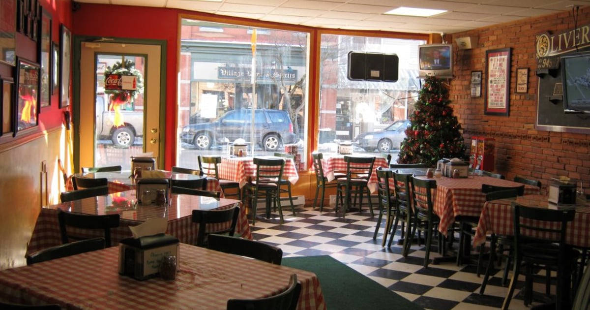 Employment Oliveri's Pizzeria Restaurant in Hamilton, NY