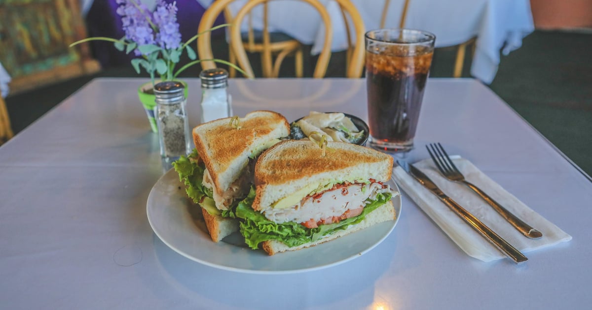 Greenhouse Club Lunch & Dinner Greenhouse Cafe Cafe in Lancaster, CA