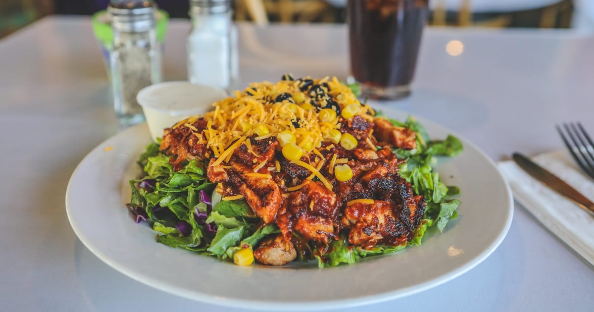 BBQ Chicken Salad Lunch & Dinner Greenhouse Cafe Cafe in