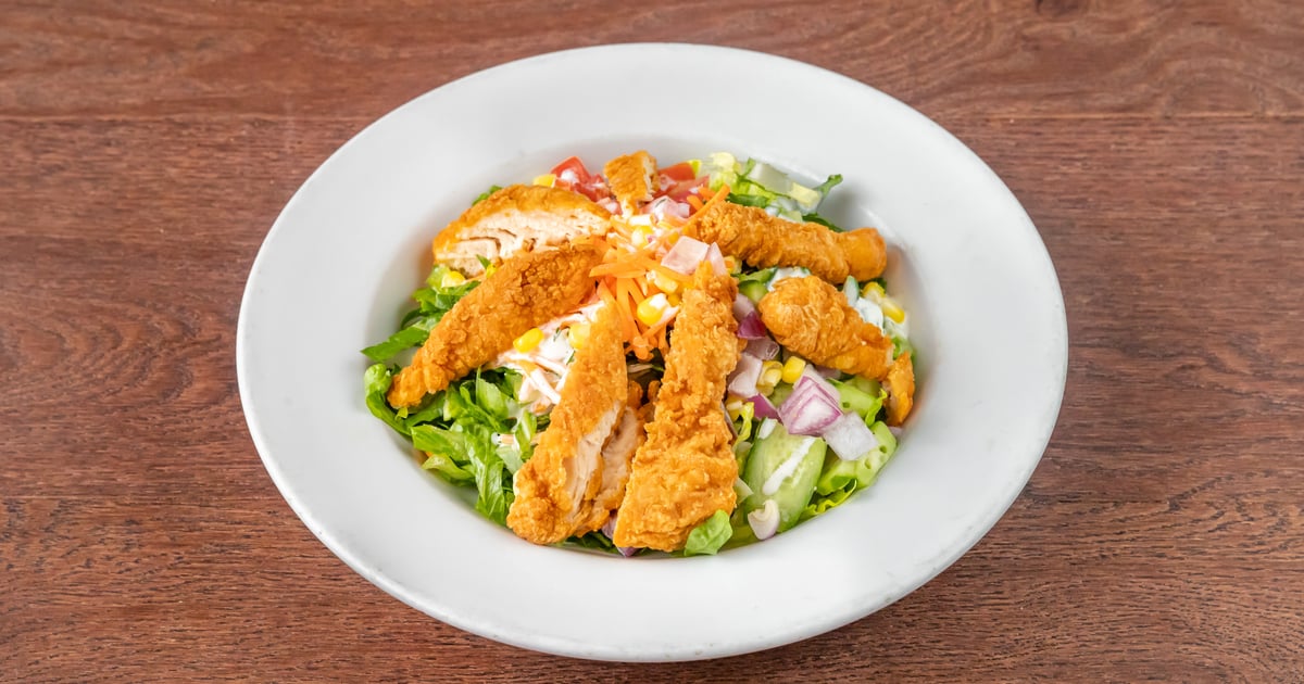 Crispy Chicken Salad - Menu - Matt Denny’s Ale House Restaurant