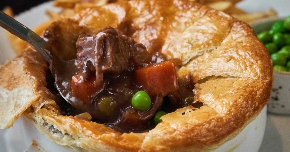 Guinness Pot Pie Main Menu Matt Denny's Ale House Restaurant