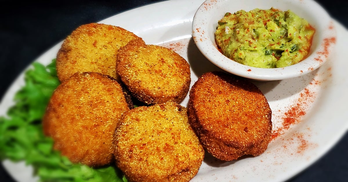 Southern Fried Green Tomatoes Menu Bruno's Family Restaurant & Bar American Restaurant in