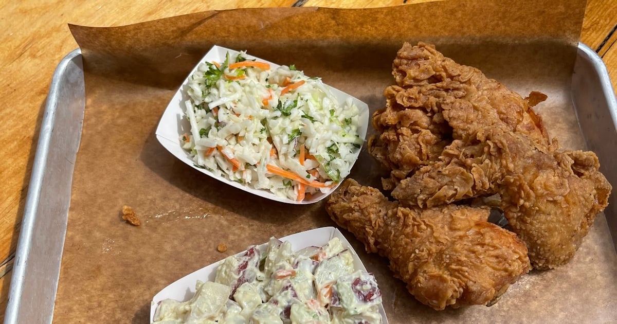 Fried Chicken Food Old Crow Smokehouse Barbecue Restaurant