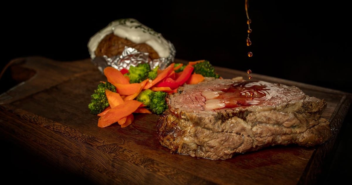 Friday Special - Balmer Hotel - Restaurant in Balmertown, ON