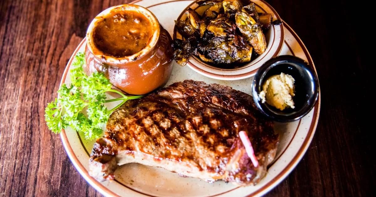 Raves Reviews - The Steakhouse - Steak House In Wells Me