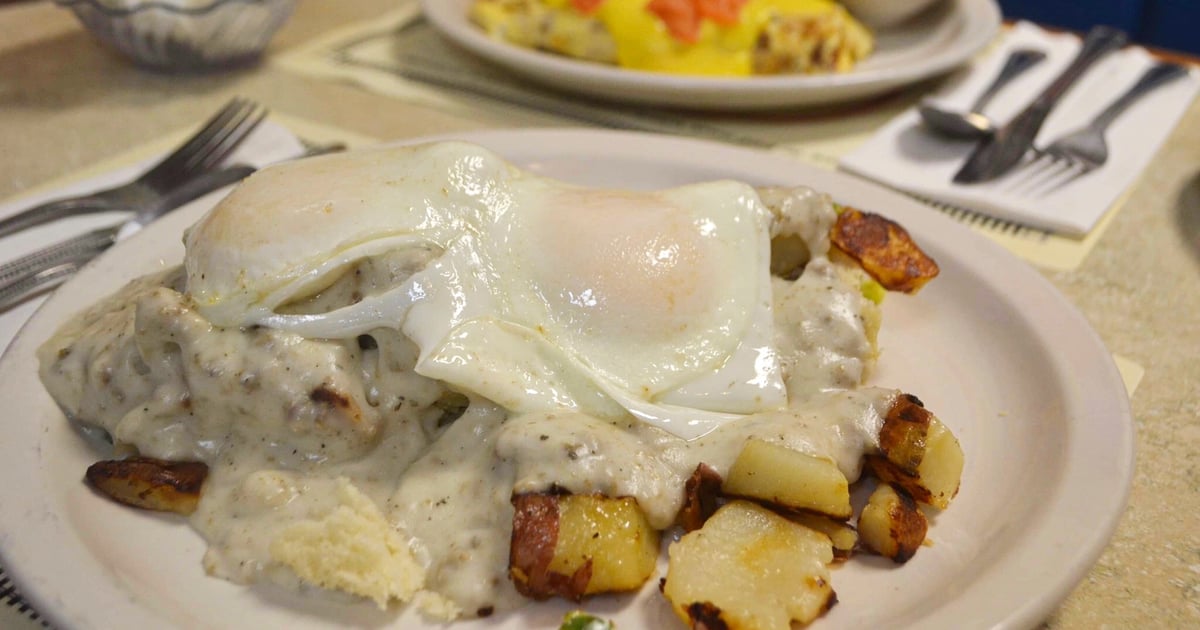 Train Wreck Breakfast Menu Breakfast Station