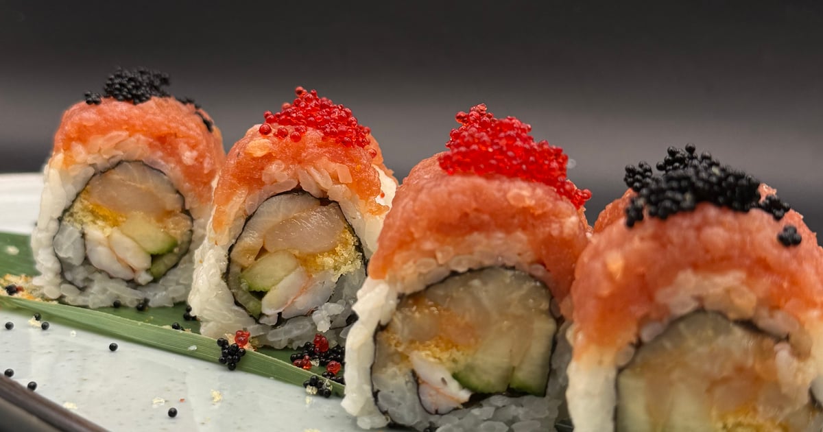 Atlanta Falcons Roll - Xengo Fusion Kitchen and Sushi - Asian