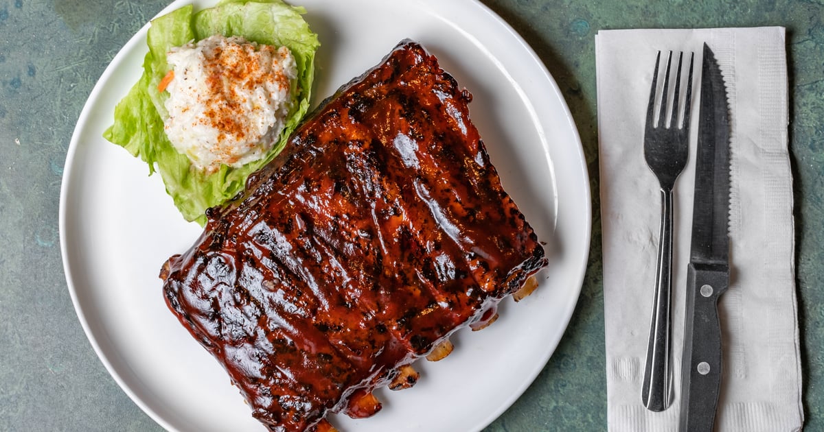 Order Online Mutt & Jeff's Restaurant and Bar in Lorain Ohio