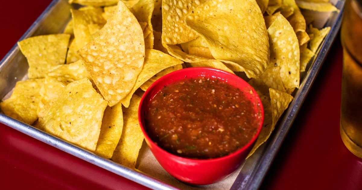 Bottomless Chips and Salsa Main Menu Wings Pizza and Things