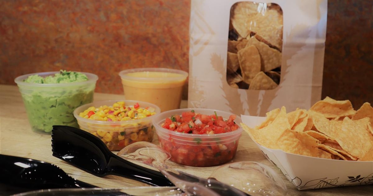 Chips & Salsa Bar Our Menu Cabo Fresh Mexican Restaurant in NY