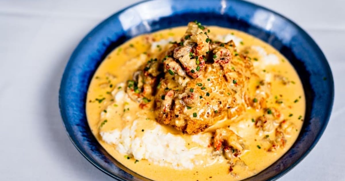 Catfish & Grits SUNDAY BRUNCH Roc South Cuisine & Cocktail